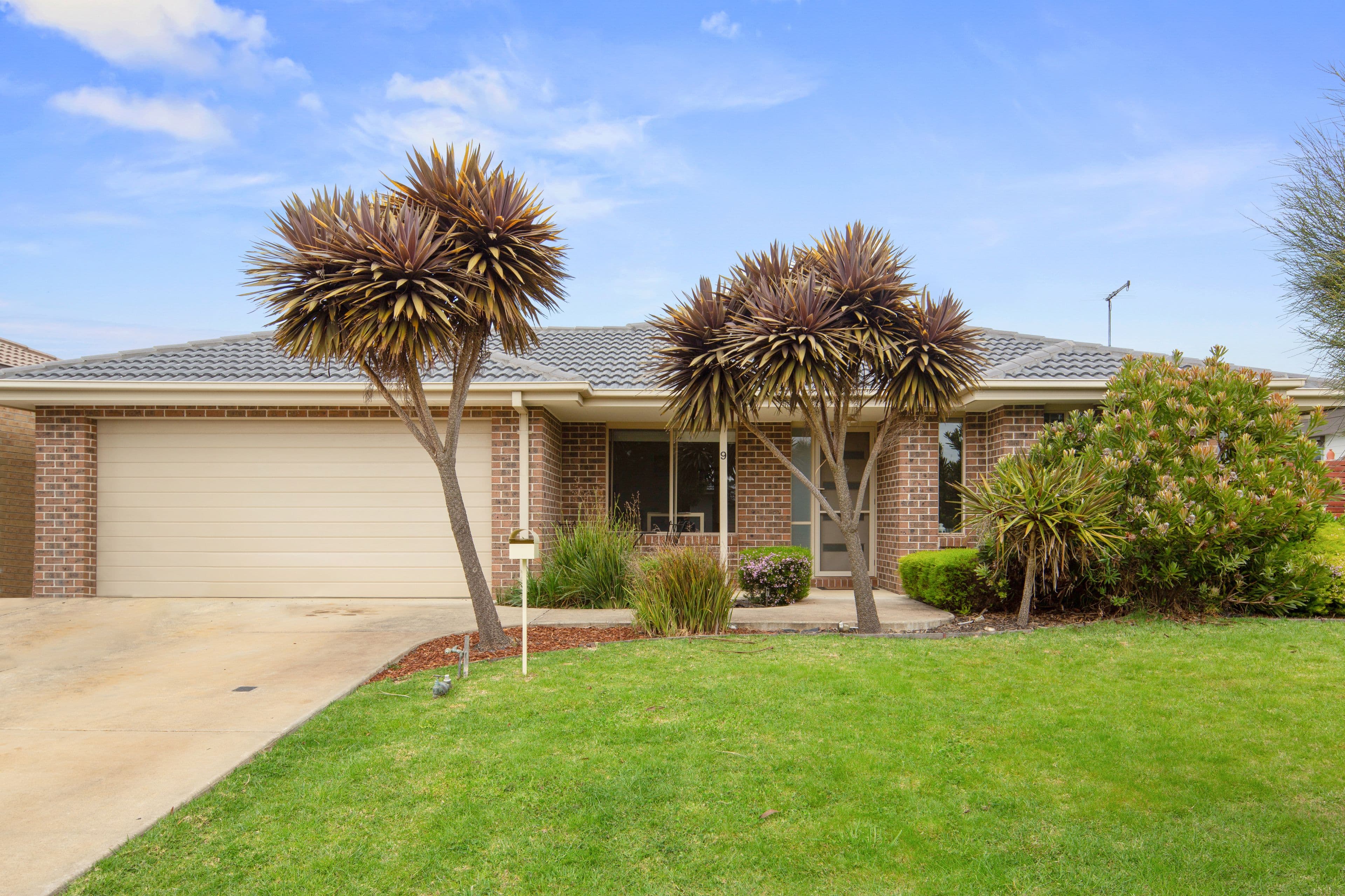 9 Rosella Grove, Cowes VIC 3922, Cowes - Image 1