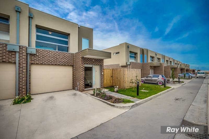 1-5 Thomas Carr Drive, Tarneit VIC 3029, Tarneit - Thumbnail 3