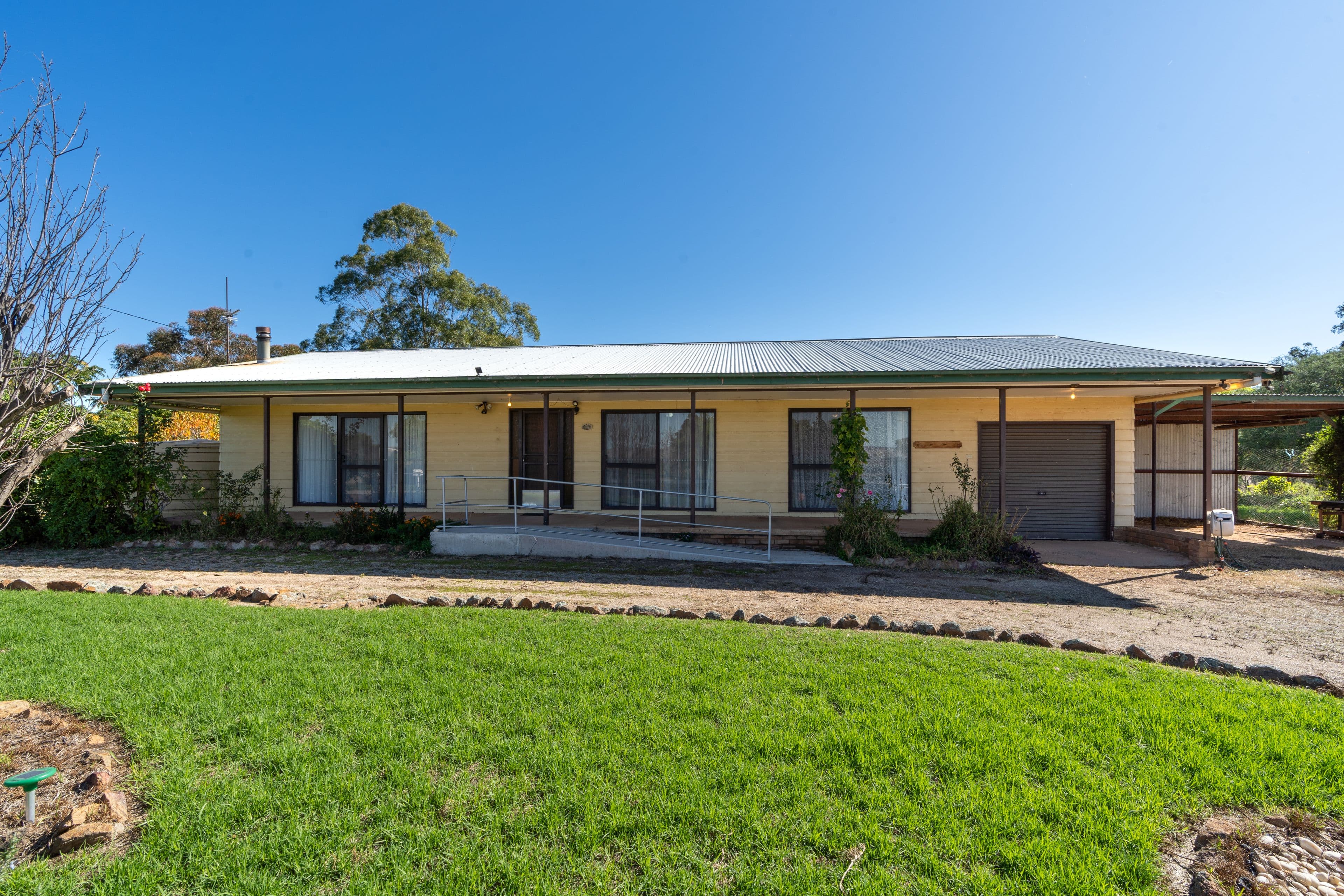 'Valley View' 198 Quarry Road (Moorbel), Canowindra NSW 2804, Canowindra - Image 1