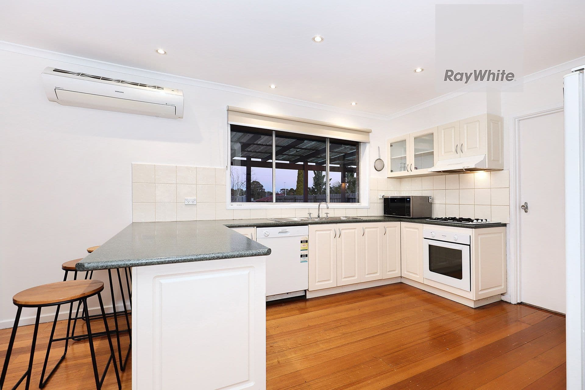 83 Dawson Street, Tullamarine VIC 3043, Tullamarine - Thumbnail 4