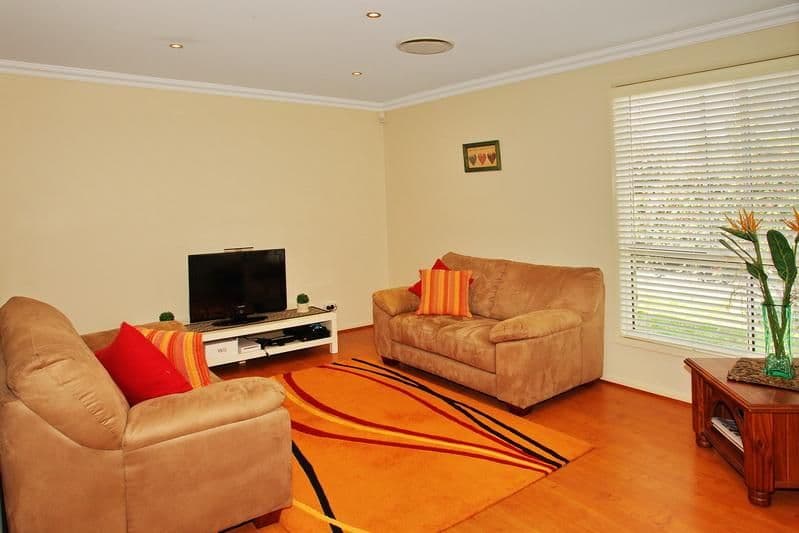 2 Burradoo Crescent, WORRIGEE NSW 2540, Worrigee - Thumbnail 4