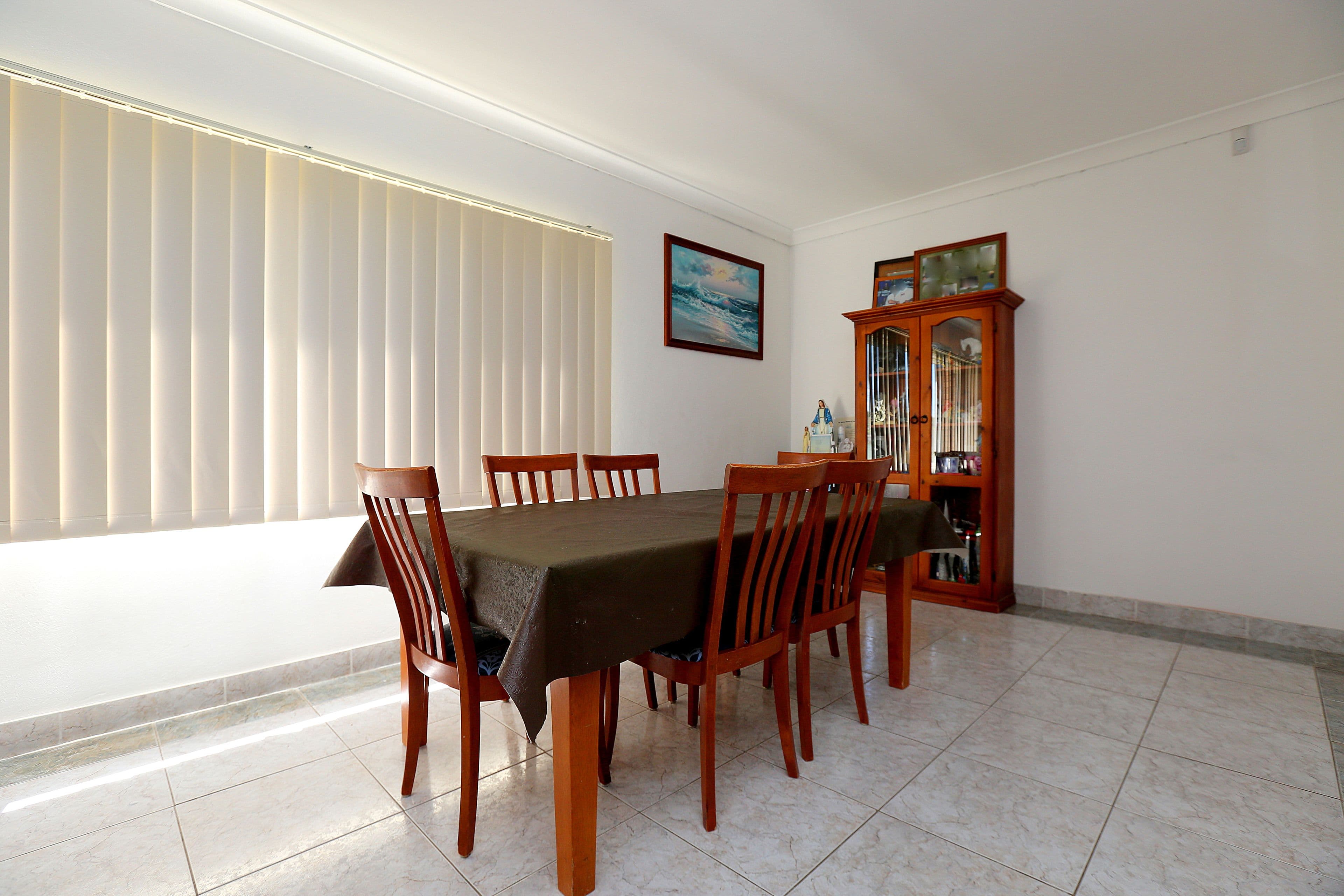 45 Wendy Avenue, Georges Hall - Thumbnail 4