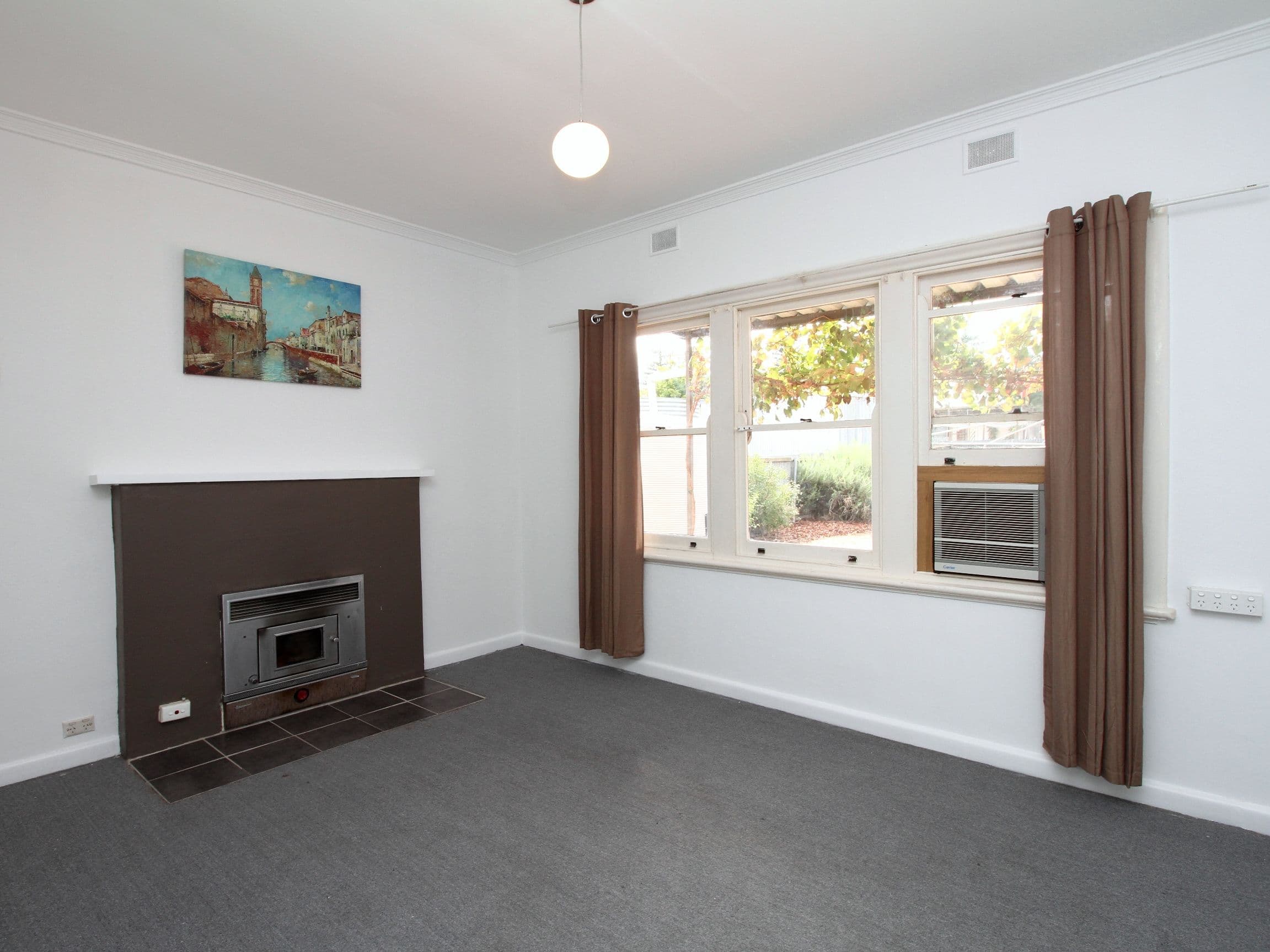 8 Wilkinson Street, Berri SA 5343, Berri - Thumbnail 2