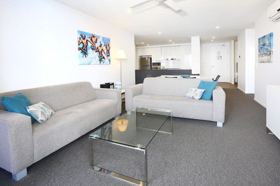 125 'Synergy' 2729-2733 Gold Coast Highway, Broadbeach QLD 4218, Broadbeach - Thumbnail 6