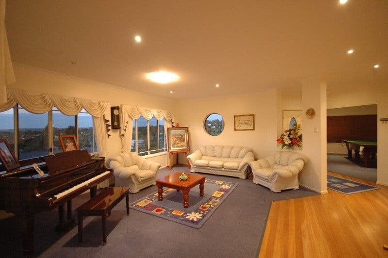 5 John Trousdell Court, COTSWOLD HILLS QLD 4350, Cotswold Hills - Thumbnail 2