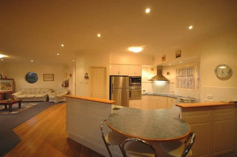 5 John Trousdell Court, COTSWOLD HILLS QLD 4350, Cotswold Hills - Thumbnail 3