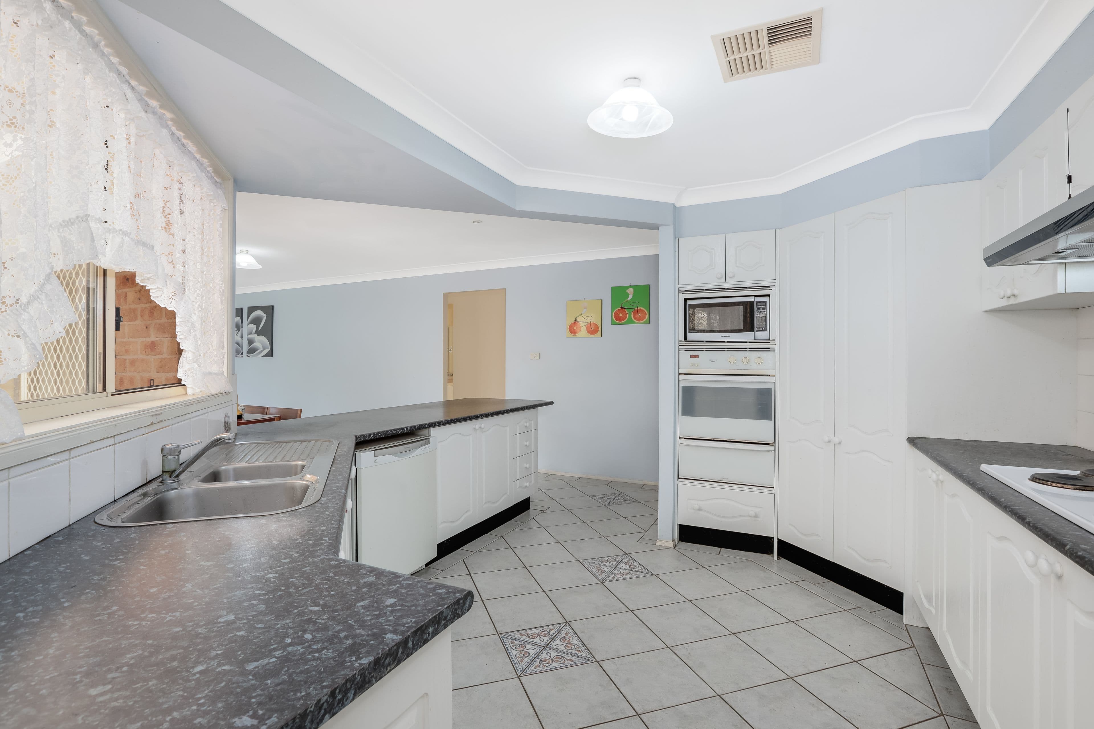 70 Bingara Crescent, Bella Vista - Thumbnail 4