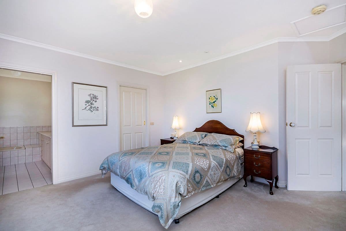 28 Manuka Drive, Warrnambool VIC 3280, Warrnambool - Thumbnail 8