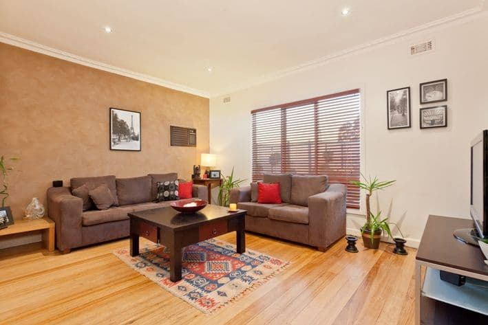 992 Centre Road-Corner of Elora Road, OAKLEIGH SOUTH VIC 3167, Oakleigh South - Thumbnail 3