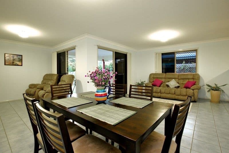 20 Gale Street, REDCLIFFE QLD 4020, Redcliffe - Thumbnail 3