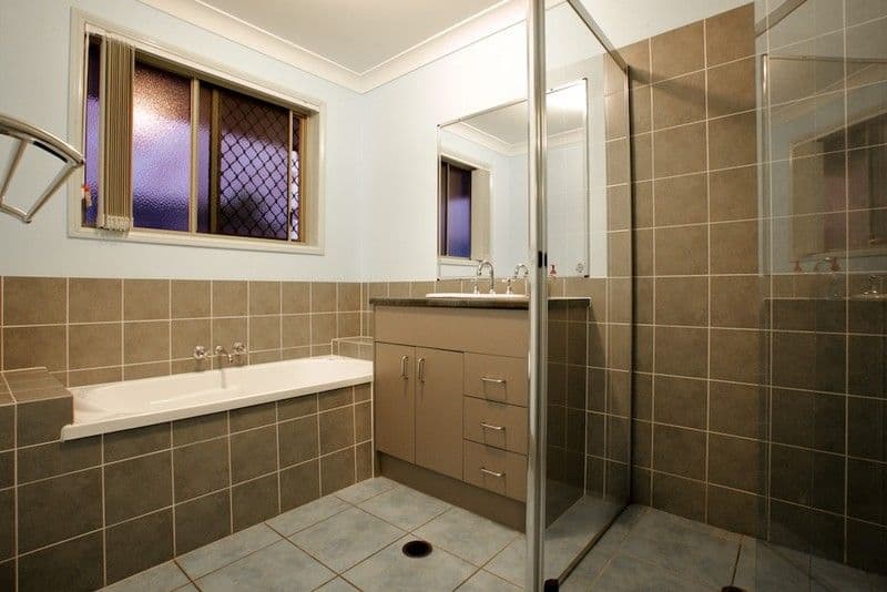 20 Gale Street, REDCLIFFE QLD 4020, Redcliffe - Thumbnail 7