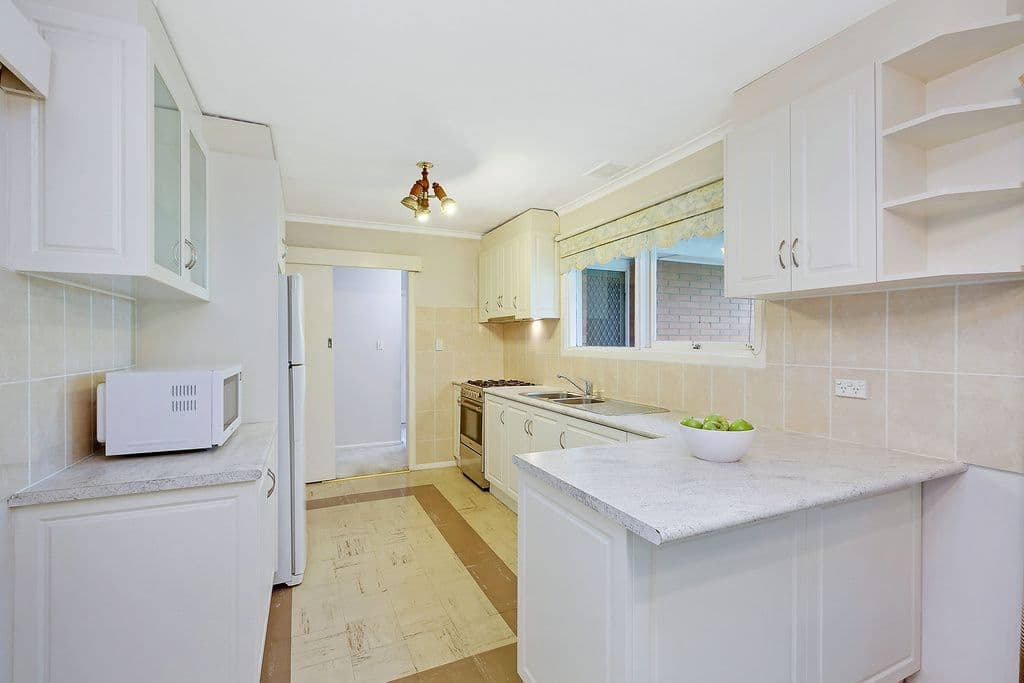 107 Main Street, Thomastown VIC 3074, Thomastown - Thumbnail 2