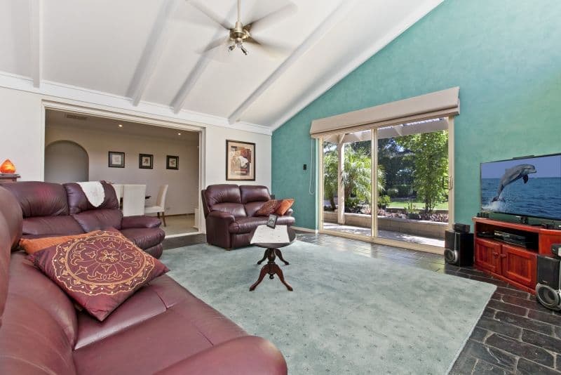 13 Mariners Crescent, WEST LAKES SA 5021, West Lakes - Thumbnail 2