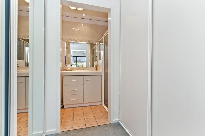 13 Mariners Crescent, WEST LAKES SA 5021, West Lakes - Thumbnail 8