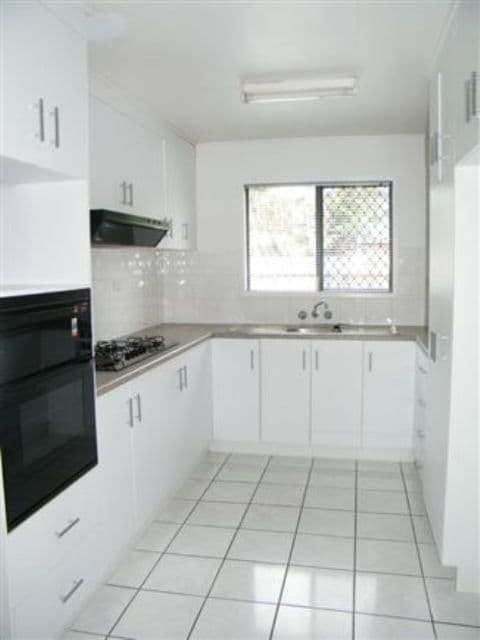 16 Raymond Croker Avenue, MOUNT PLEASANT QLD 4740, Mount Pleasant - Thumbnail 4