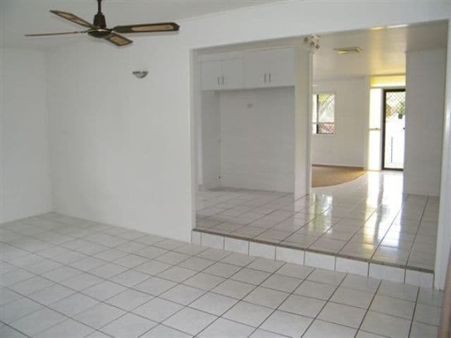 16 Raymond Croker Avenue, MOUNT PLEASANT QLD 4740, Mount Pleasant - Thumbnail 7