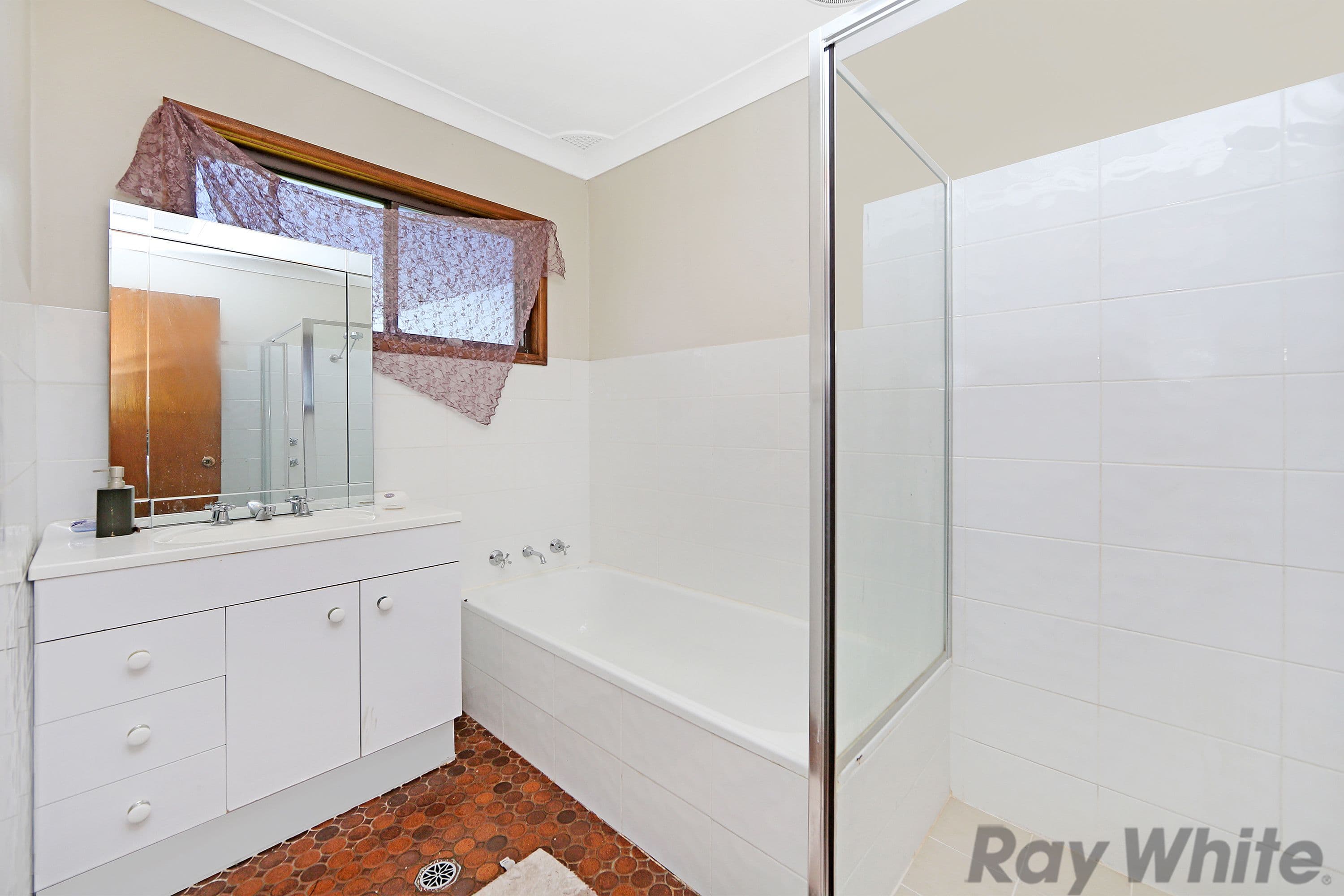 2 Arlington Street, Oakhurst - Thumbnail 7