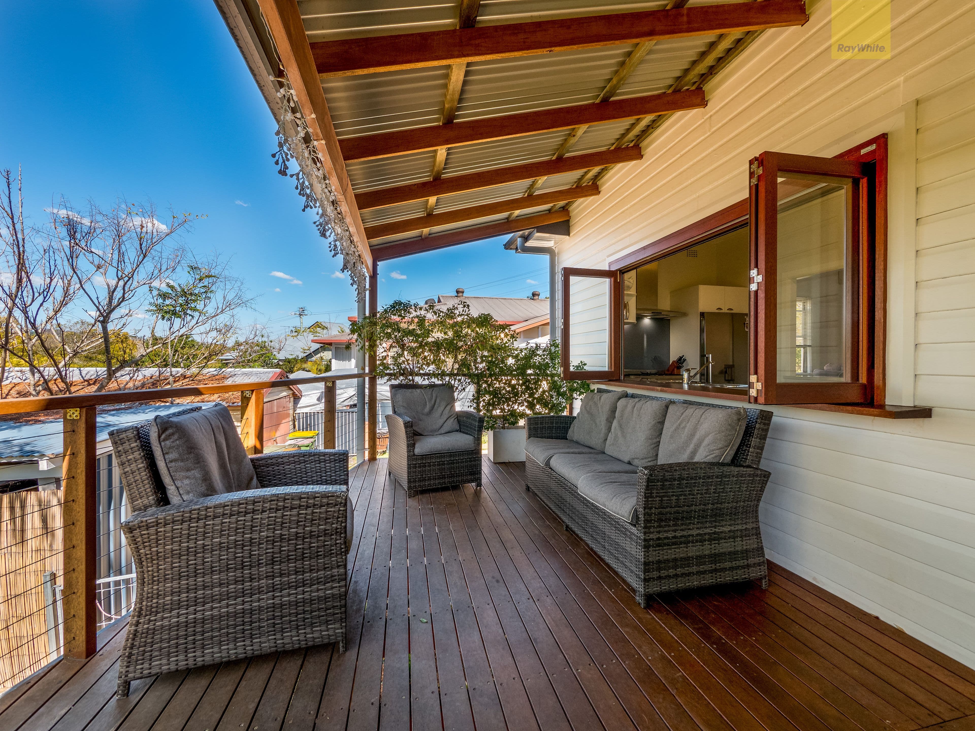 16 Daphne Street, Girards Hill - Thumbnail 2