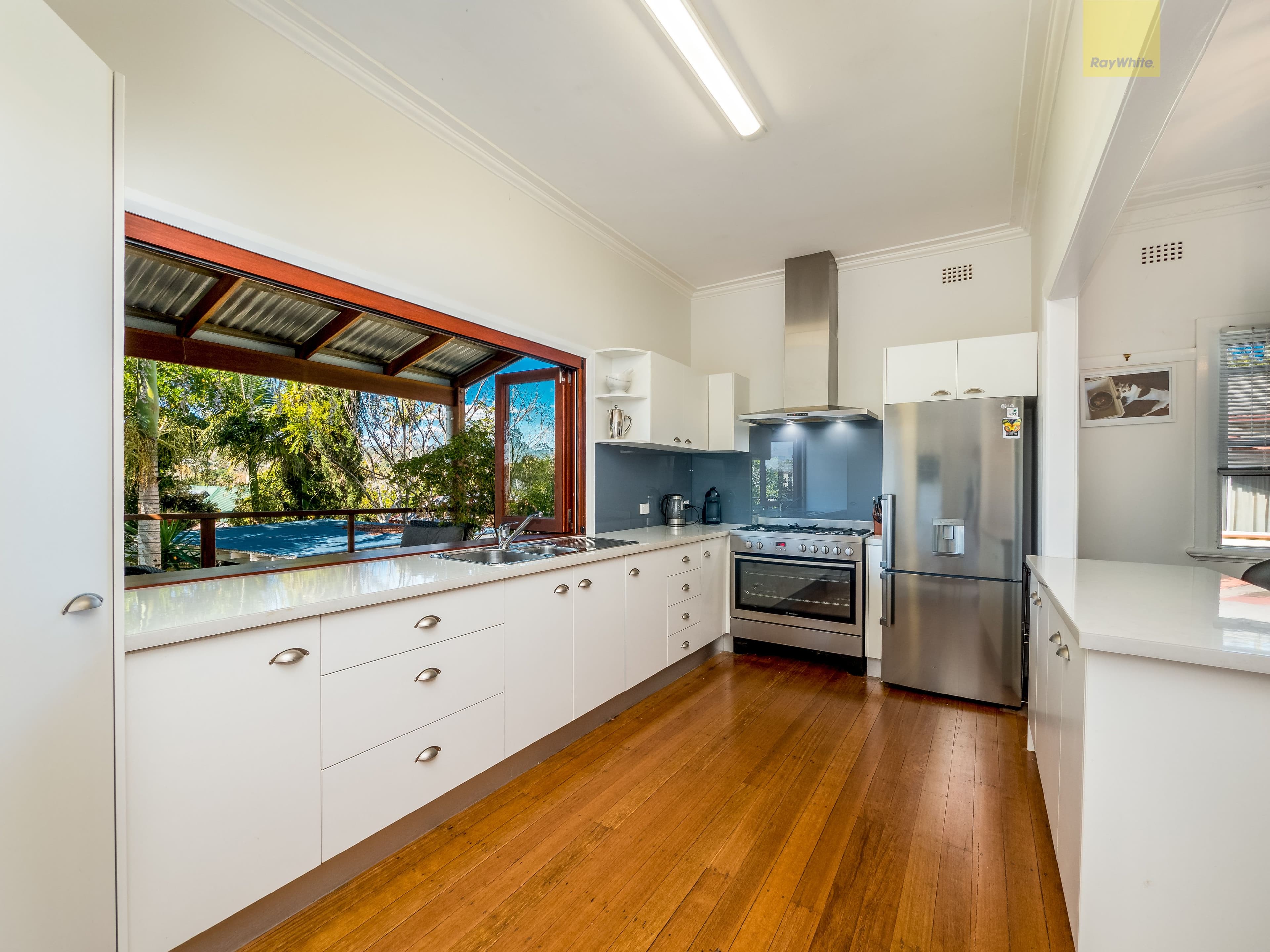 16 Daphne Street, Girards Hill - Thumbnail 4