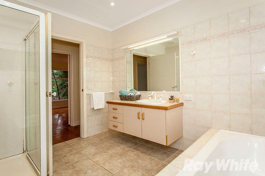 26 Heatherbrae Avenue W, Ringwood VIC 3134, Ringwood - Thumbnail 8