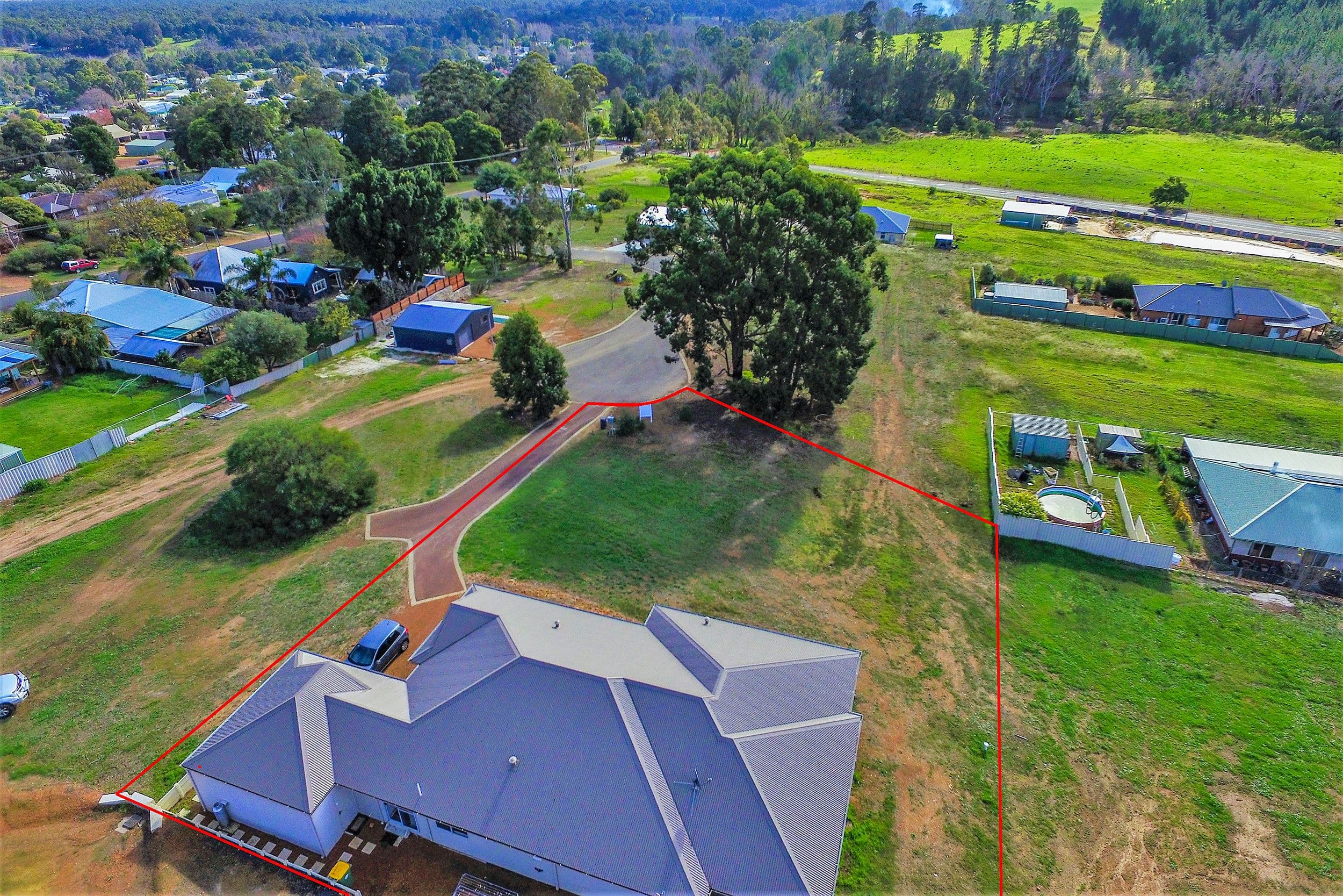 21 McAlpine Mews, Nannup WA 6275, Nannup - Thumbnail 2