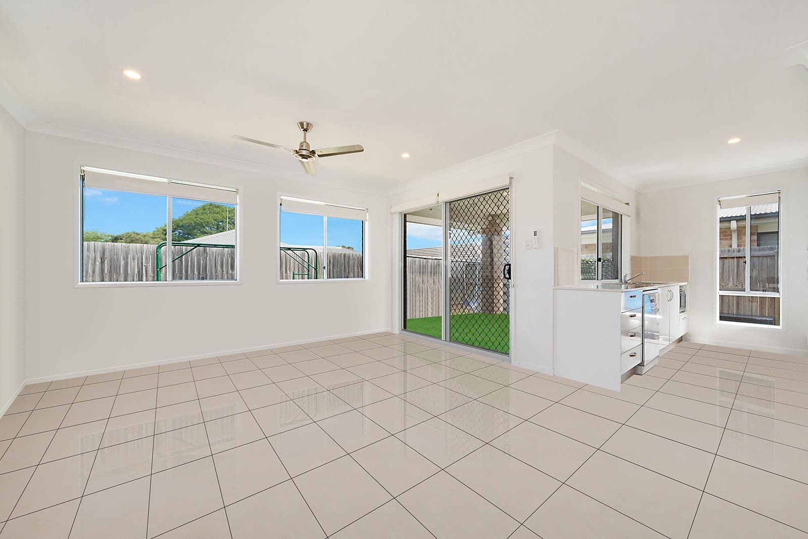 28 Sunseeker Street, Burpengary QLD 4505, Burpengary - Thumbnail 2