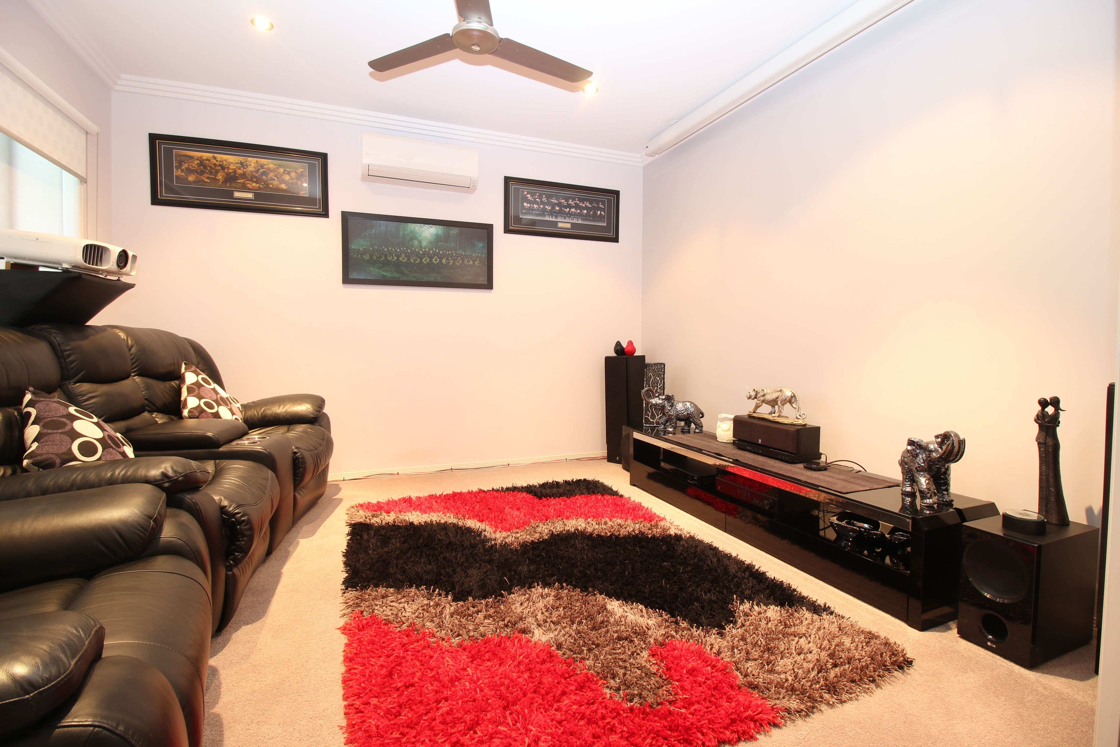13 Newman Drive, Emerald QLD 4720, Emerald - Thumbnail 4