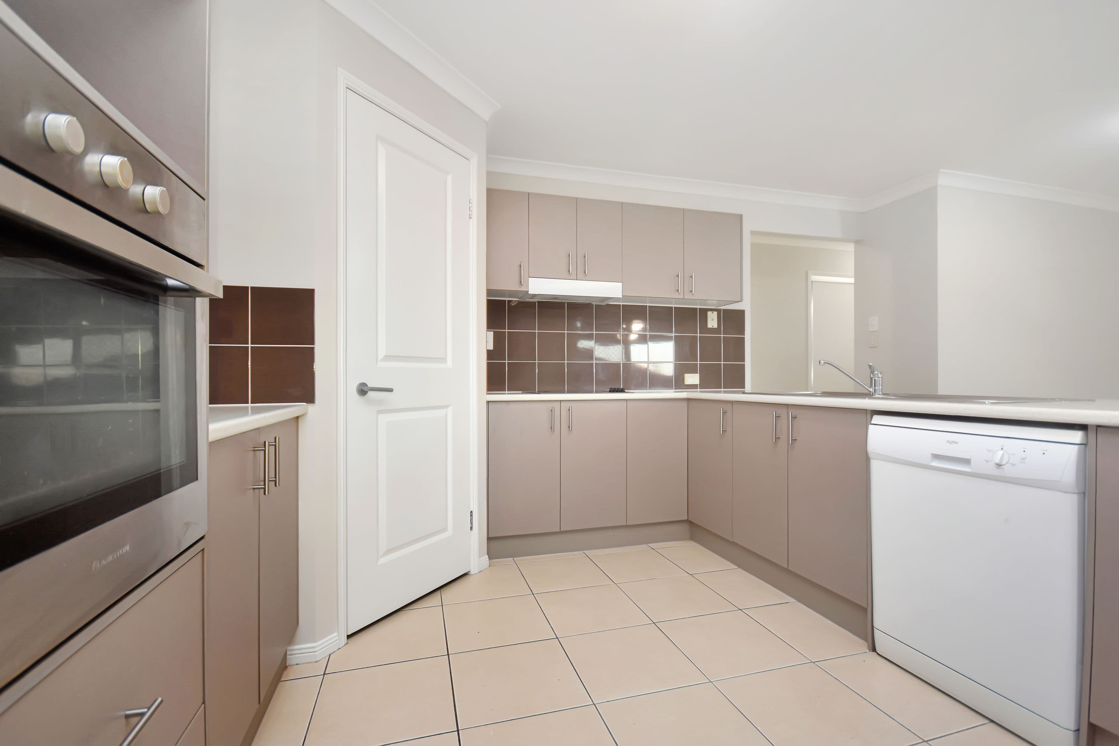 8 Terrace Court, Narangba QLD 4504, Narangba - Thumbnail 7