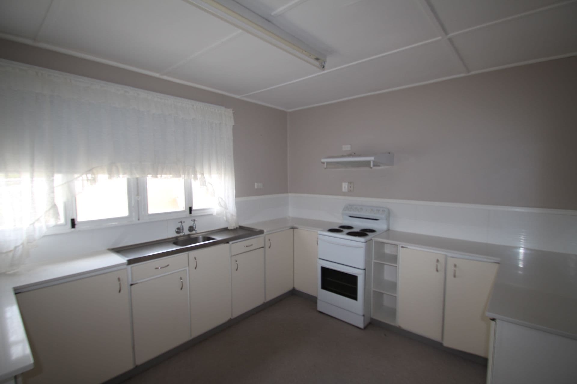 37 Daher Street, Goombungee QLD 4354, Goombungee - Thumbnail 2