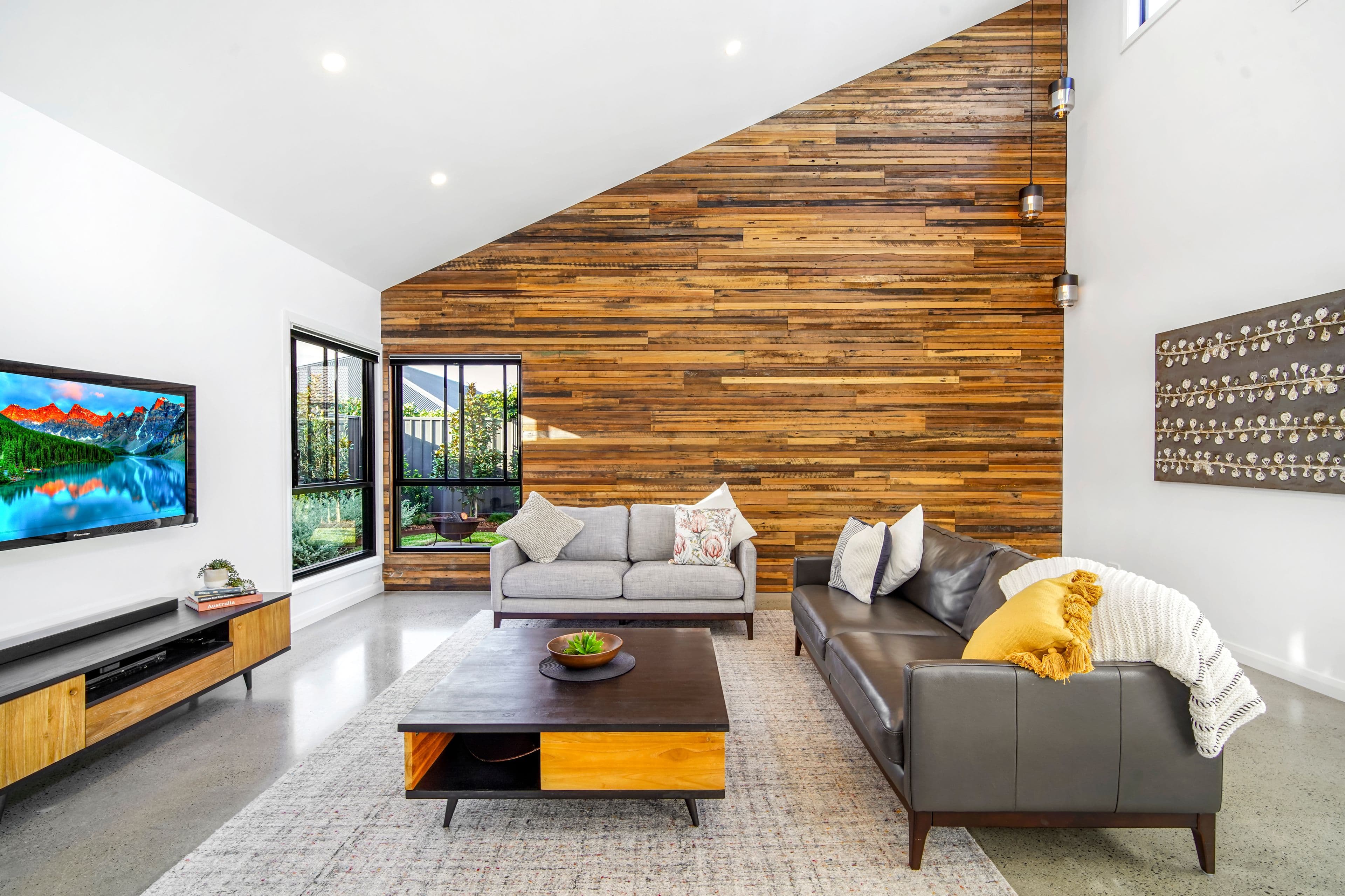 8 Peninsula Avenue, Haywards Bay NSW 2530, Haywards Bay - Image 1