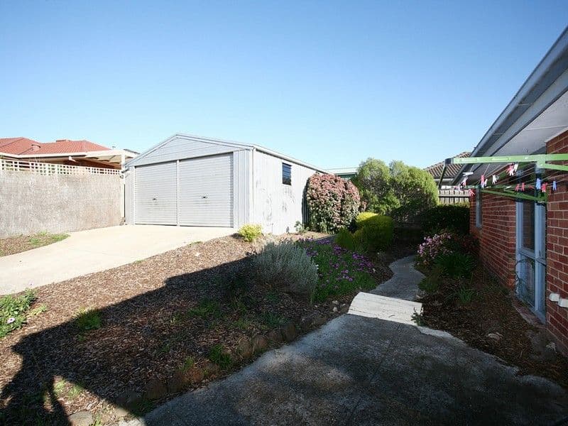 28 Jacksons Road, NARRE WARREN VIC 3805, Narre Warren - Thumbnail 4