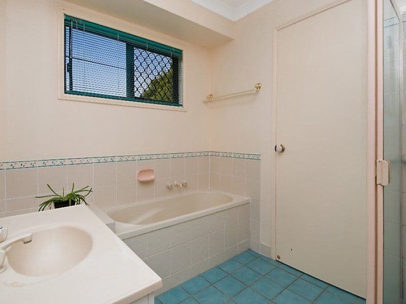 108 Mabel Street, OXLEY QLD 4075, Oxley - Thumbnail 4