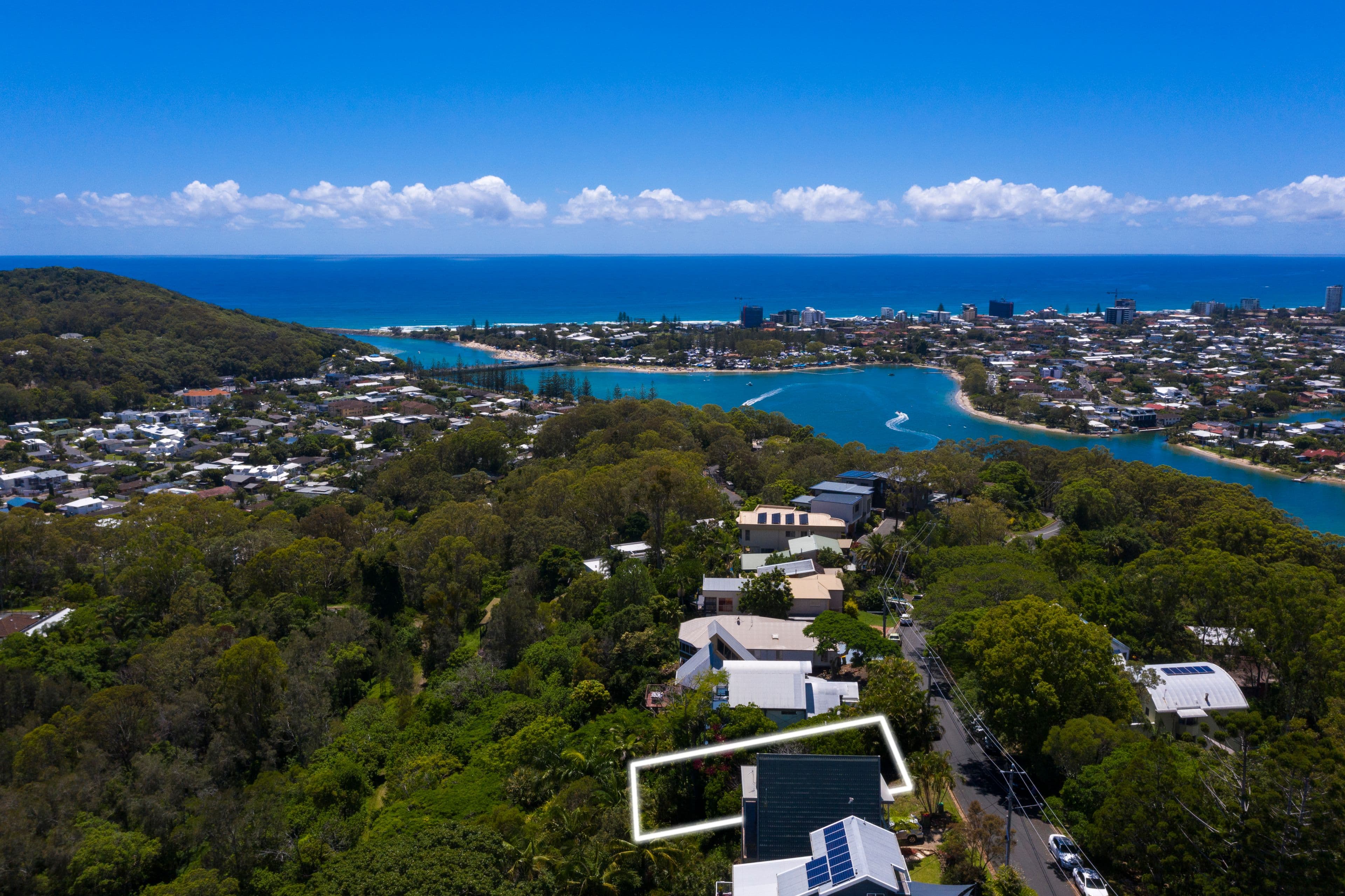 19 Vantage Point Drive, Burleigh Heads QLD 4220, Burleigh Heads - Thumbnail 2