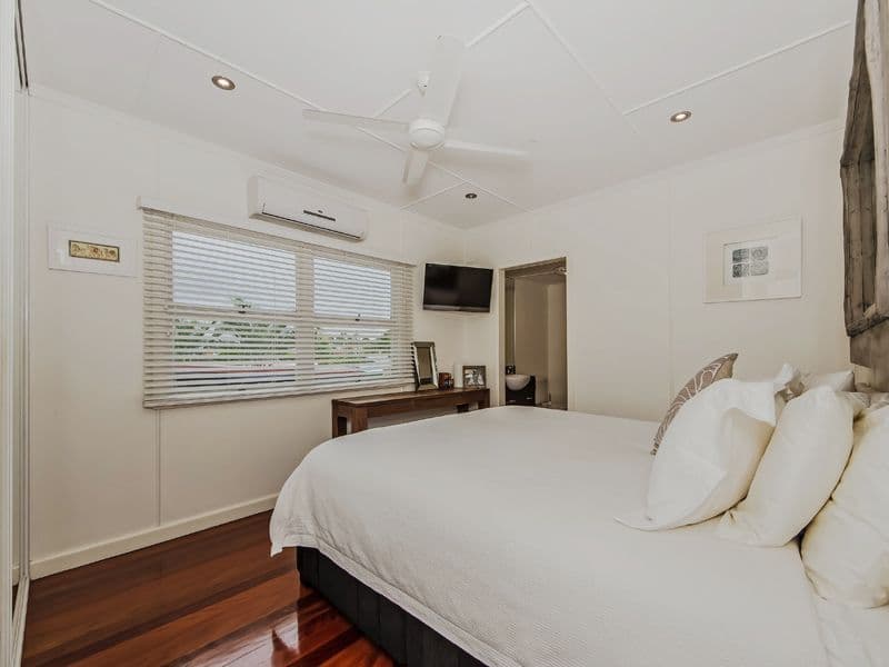 94 Turpin Road, LABRADOR QLD 4215, Labrador - Thumbnail 5