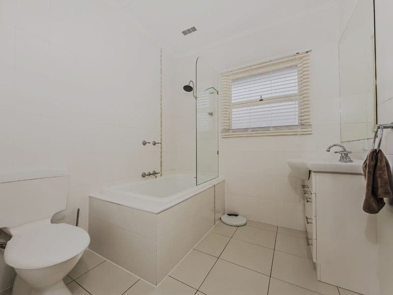 94 Turpin Road, LABRADOR QLD 4215, Labrador - Thumbnail 7