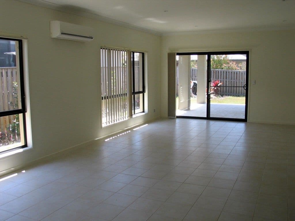 14 Nandina Court, Upper Coomera QLD 4209, Upper Coomera - Thumbnail 3