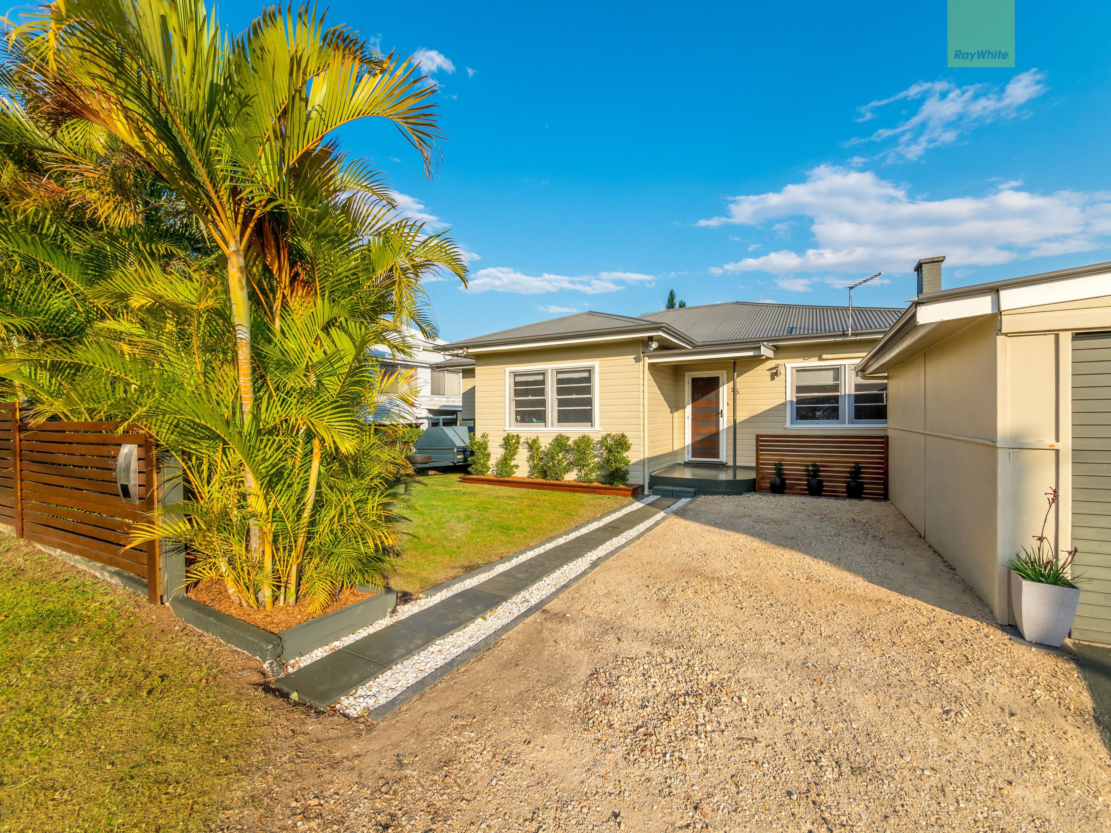 25 High Street, Lismore - Image 1