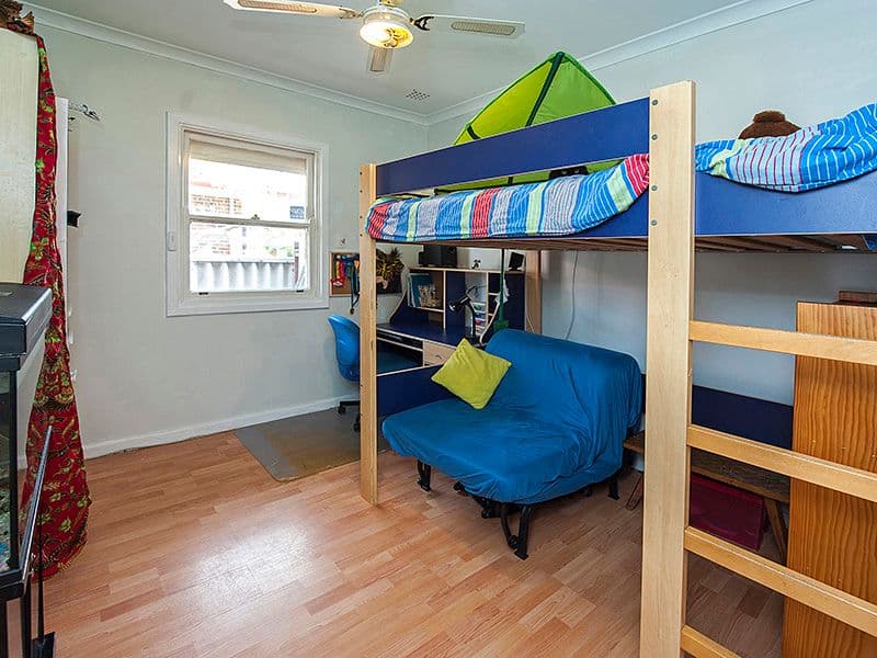 56 McGlinn Way, CLOVERDALE WA 6105, Cloverdale - Thumbnail 6