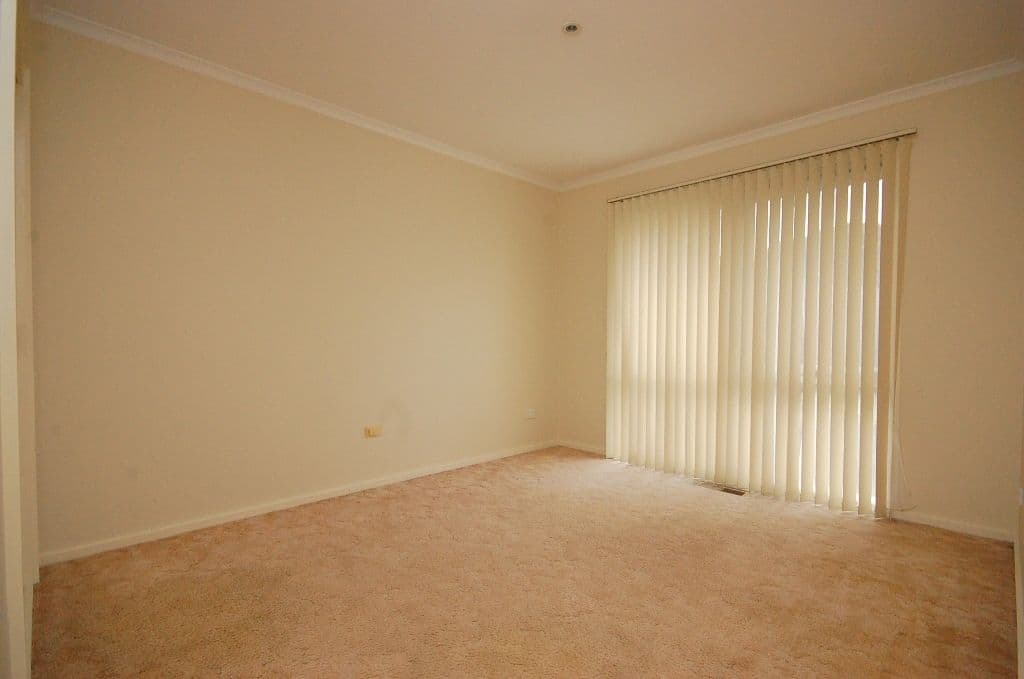 1 Huntingdale Drive, CHIRNSIDE PARK VIC 3116, Chirnside Park - Thumbnail 8