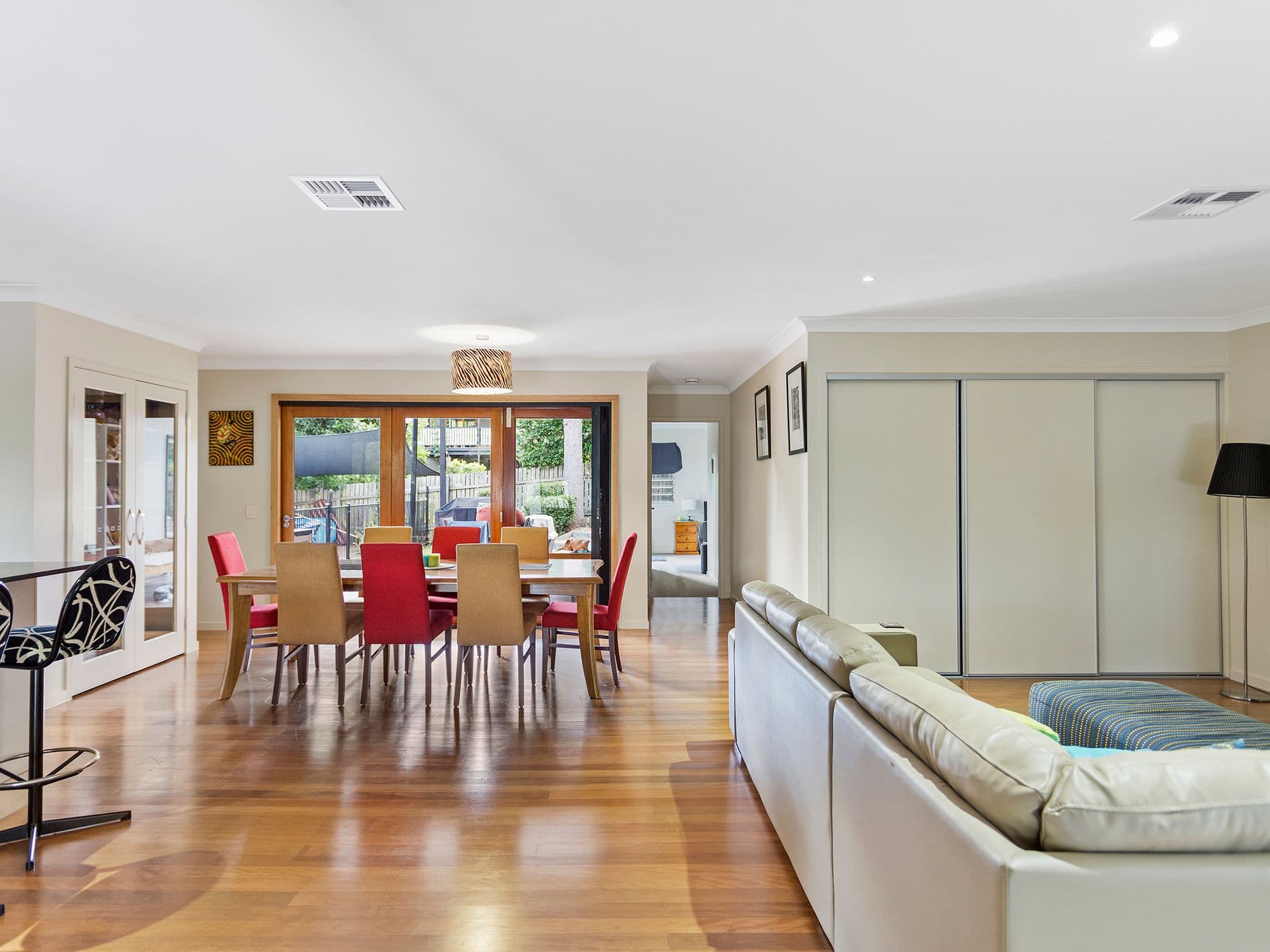 146 Bapaume Road, Holland Park West QLD 4121, Holland Park West - Thumbnail 4