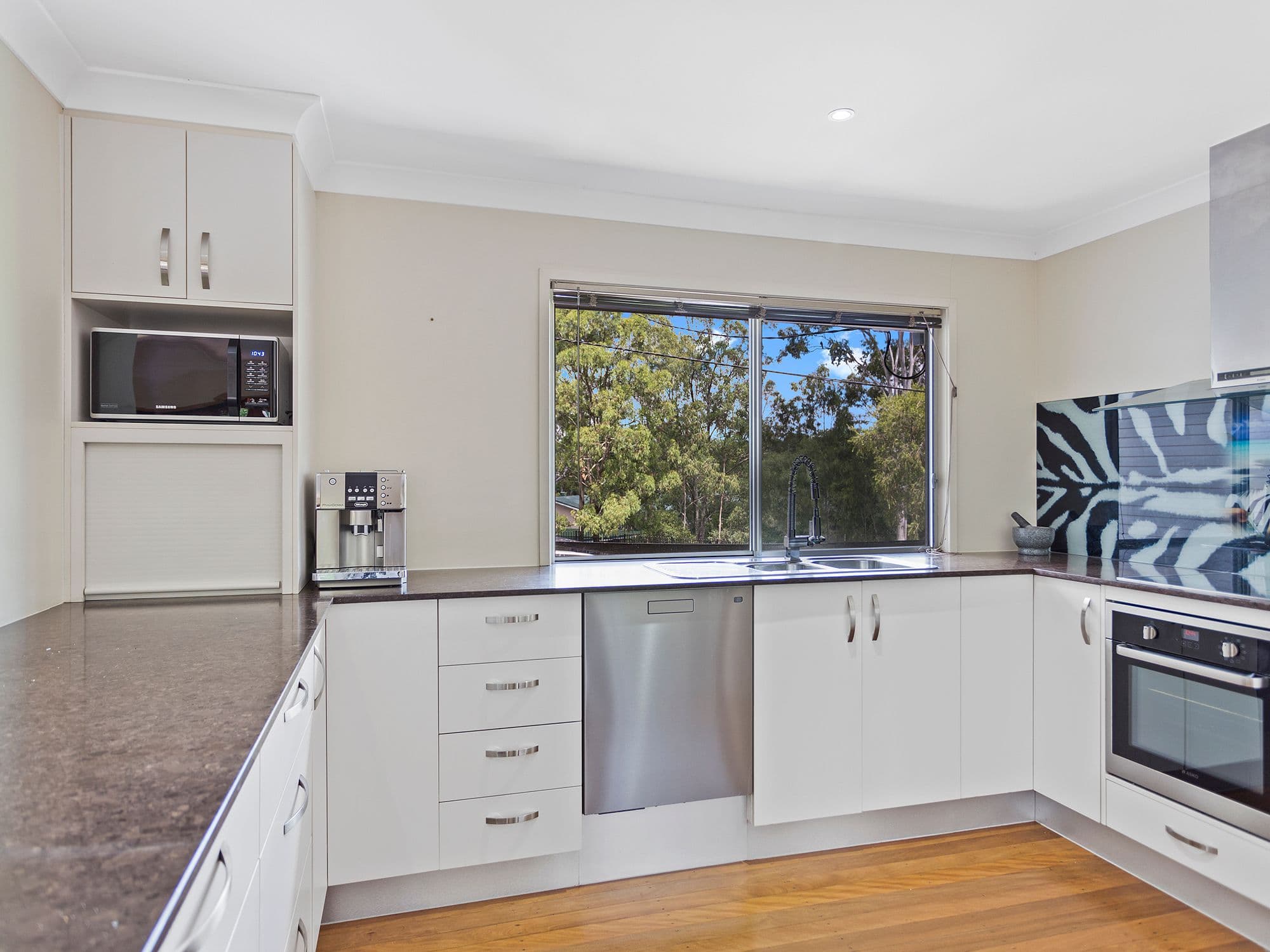 146 Bapaume Road, Holland Park West QLD 4121, Holland Park West - Thumbnail 5