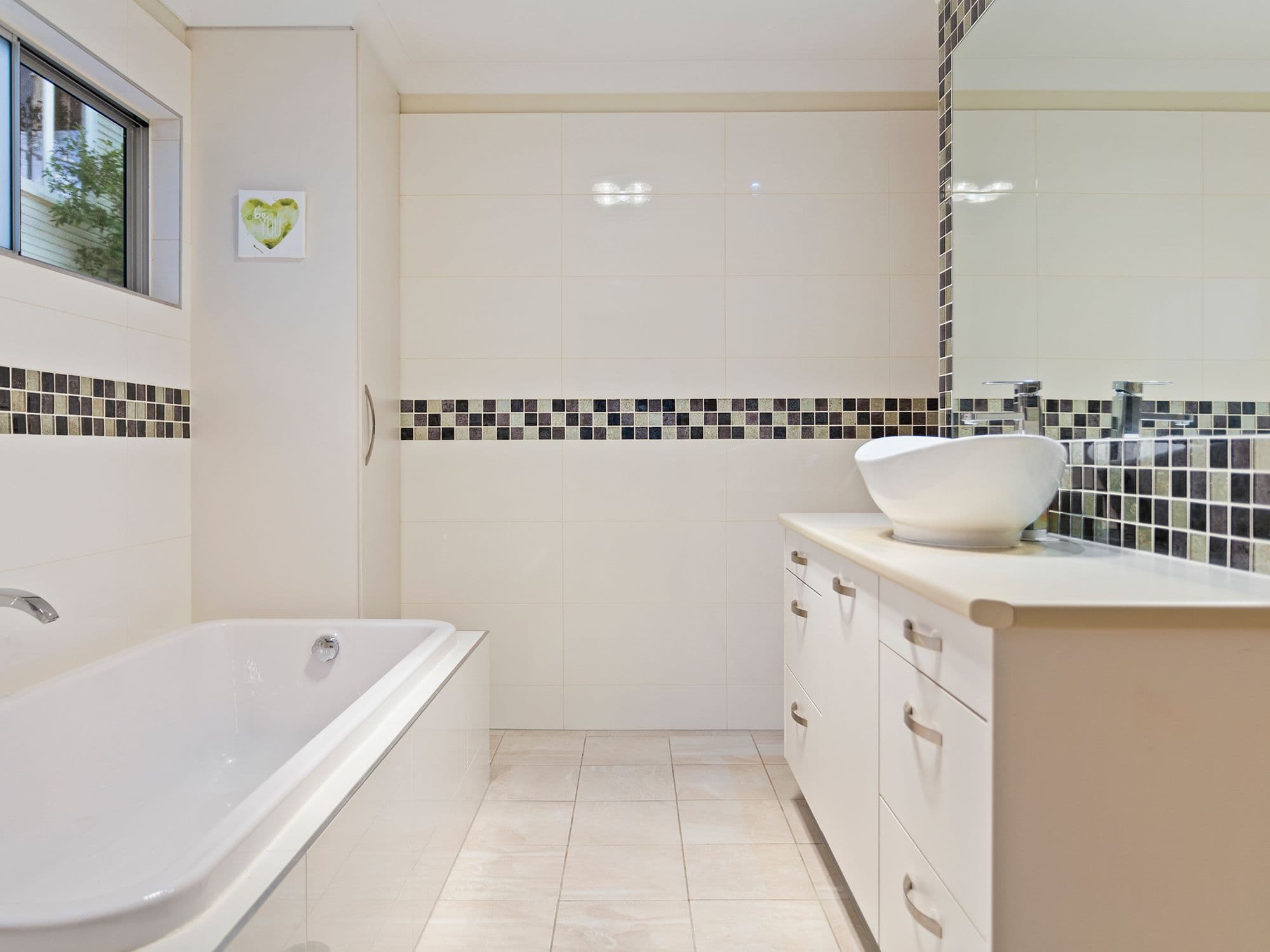146 Bapaume Road, Holland Park West QLD 4121, Holland Park West - Thumbnail 6