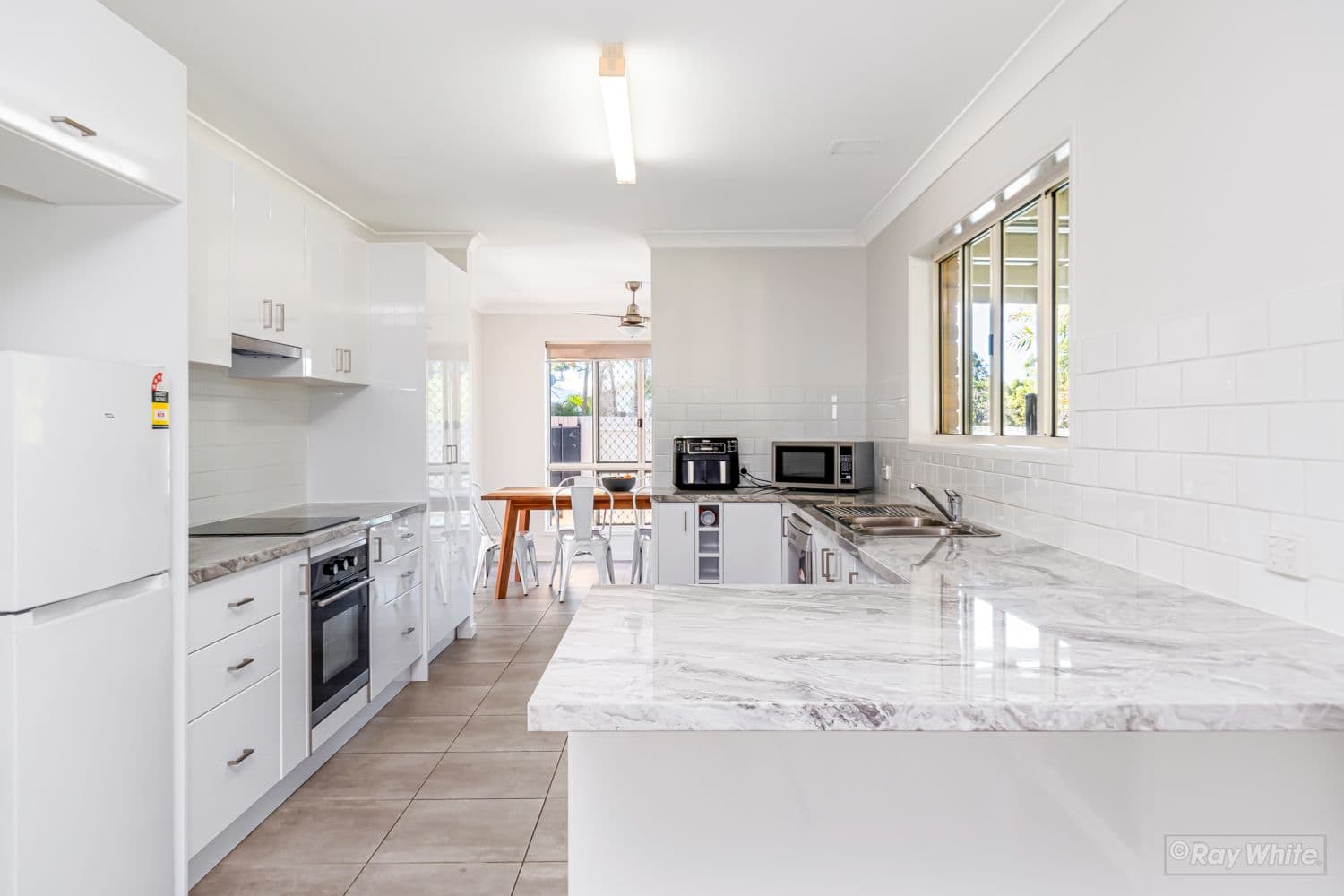 27 Benowa Drive, Taranganba QLD 4703, Taranganba - Thumbnail 5