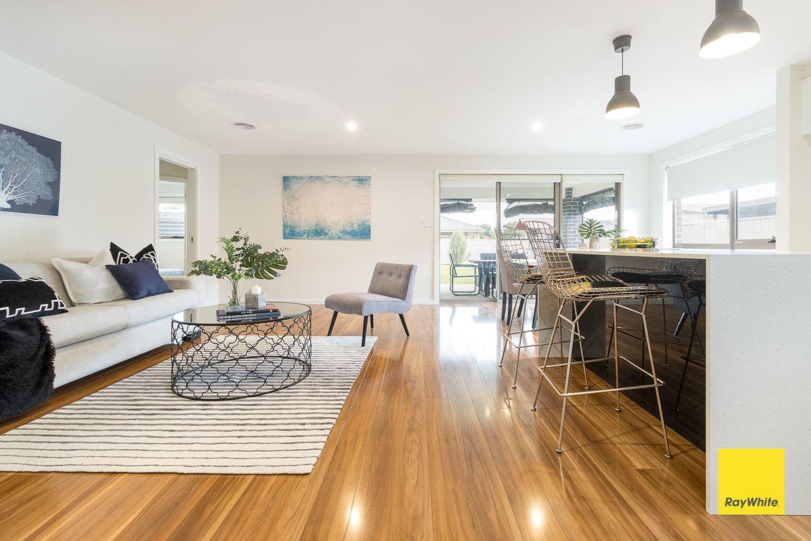 6 Bluskie Close, Bungendore NSW 2621, Bungendore - Thumbnail 2