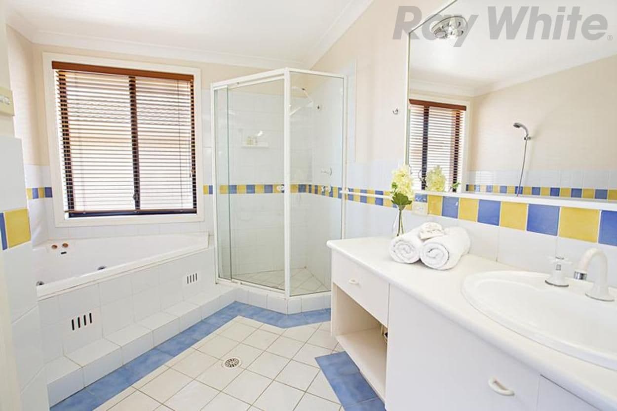 8 Davina Crescent, Cecil Hills NSW 2171, Cecil Hills - Thumbnail 3