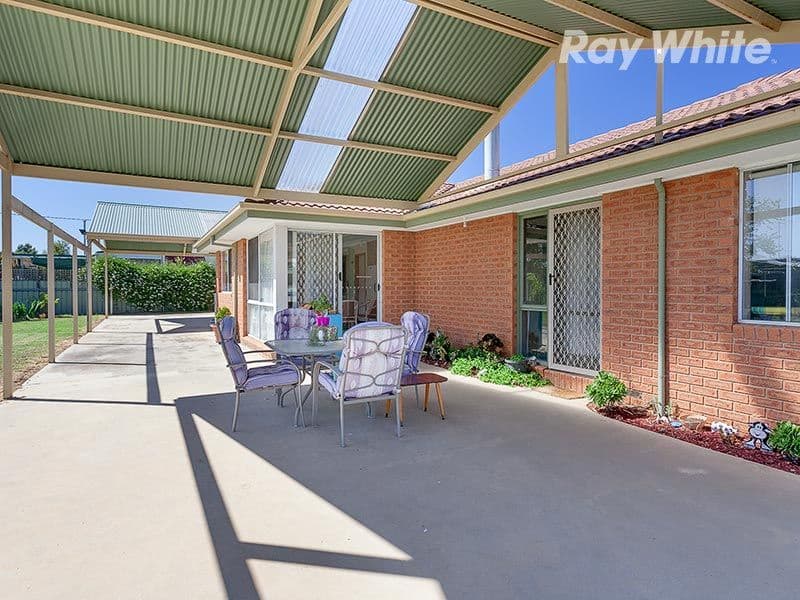 8 Balfour Street, CULCAIRN NSW 2660, Culcairn - Thumbnail 3