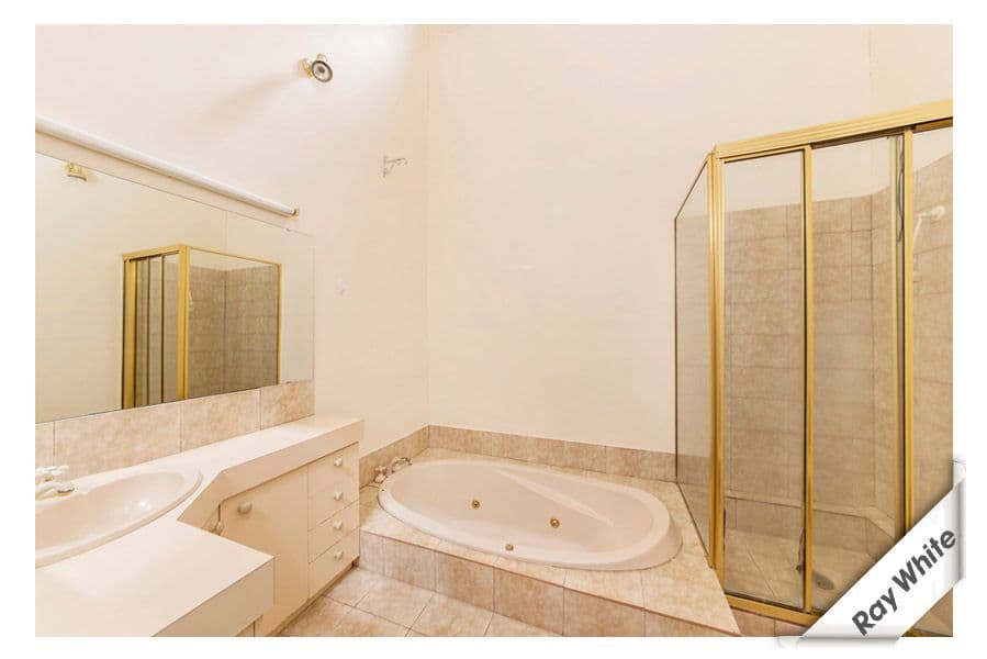 37 Baskerville Street, CHISHOLM ACT 2905, Chisholm - Thumbnail 6