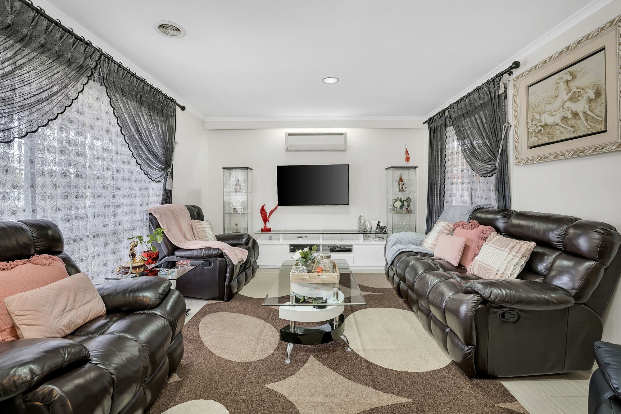 19 Wyena Court, Hoppers Crossing VIC 3029, Hoppers Crossing - Thumbnail 5