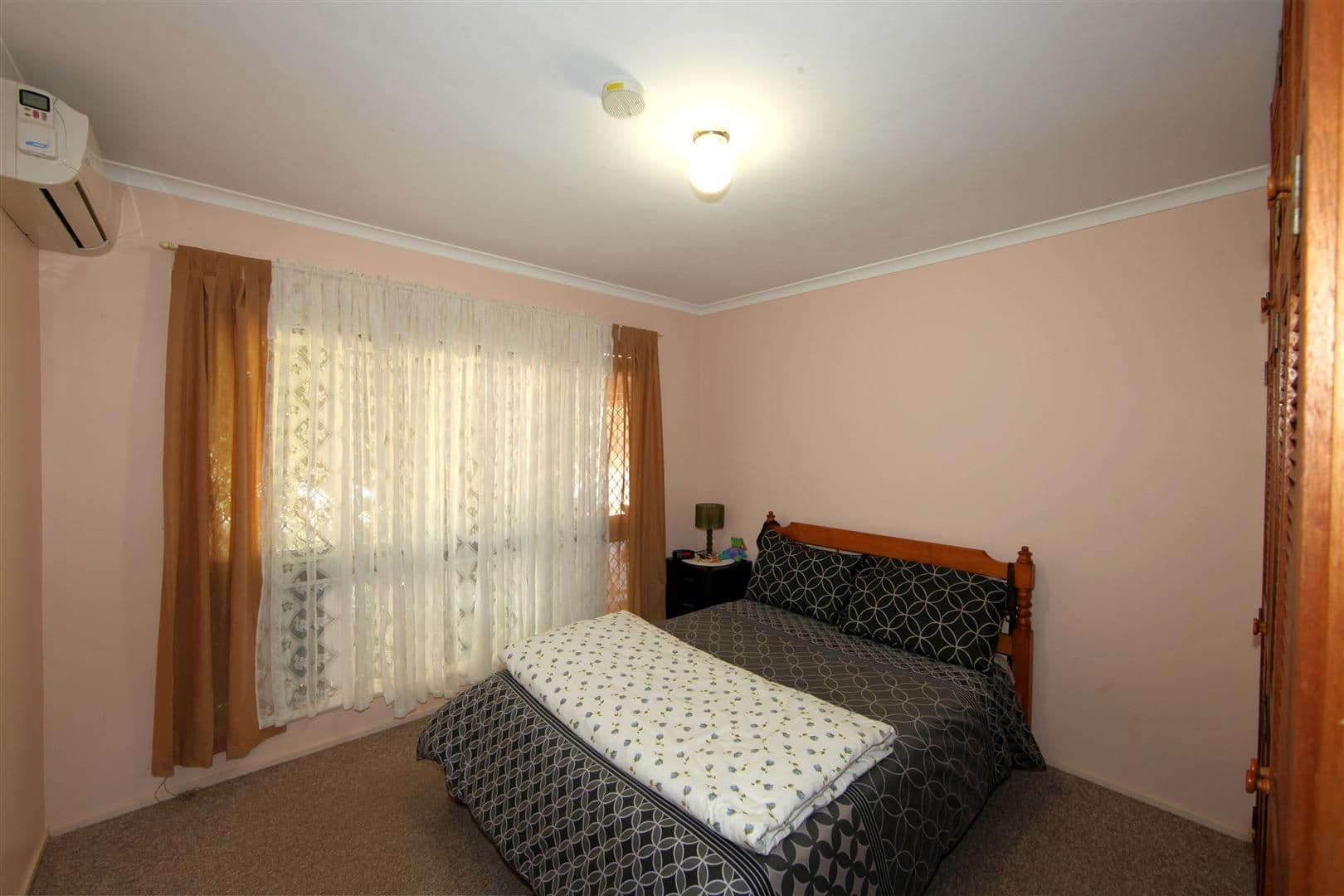 12 Mott Street, AVOCA QLD 4670, Avoca - Thumbnail 5