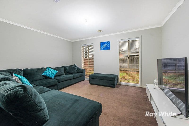 59 Taplan Crescent, Cranbourne West VIC 3977, Cranbourne West - Thumbnail 5